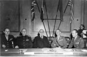 Karl Renner und die vier alliierten Hochkommisare